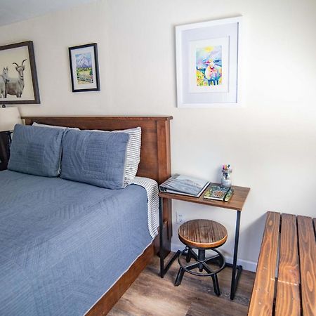 إندبينديس Mt Williamson Motel And Basecamp المظهر الخارجي الصورة
