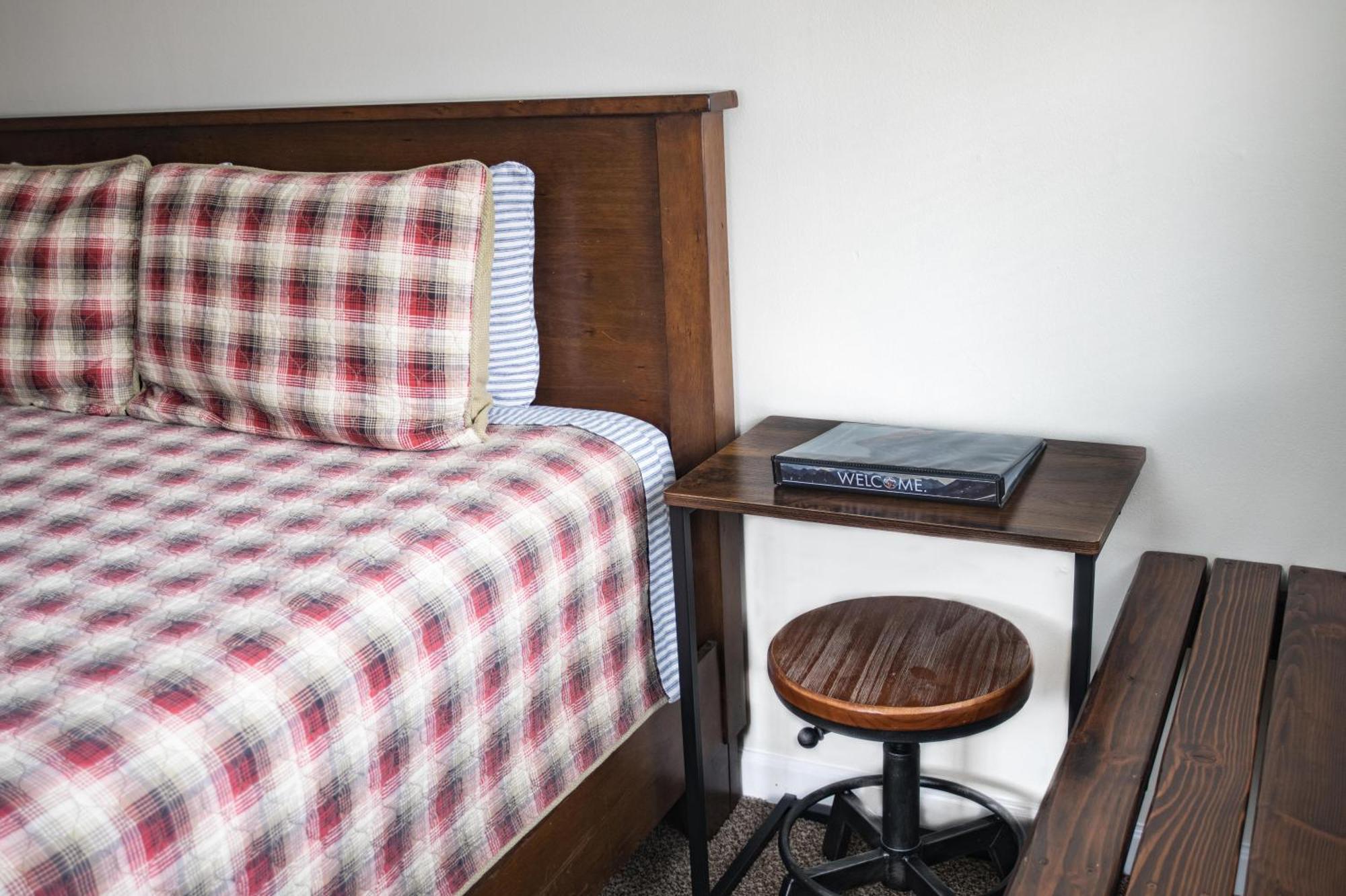 إندبينديس Mt Williamson Motel And Basecamp المظهر الخارجي الصورة